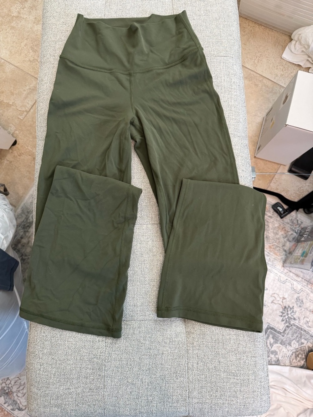 Athleta Transcend Slim Pant in Olive